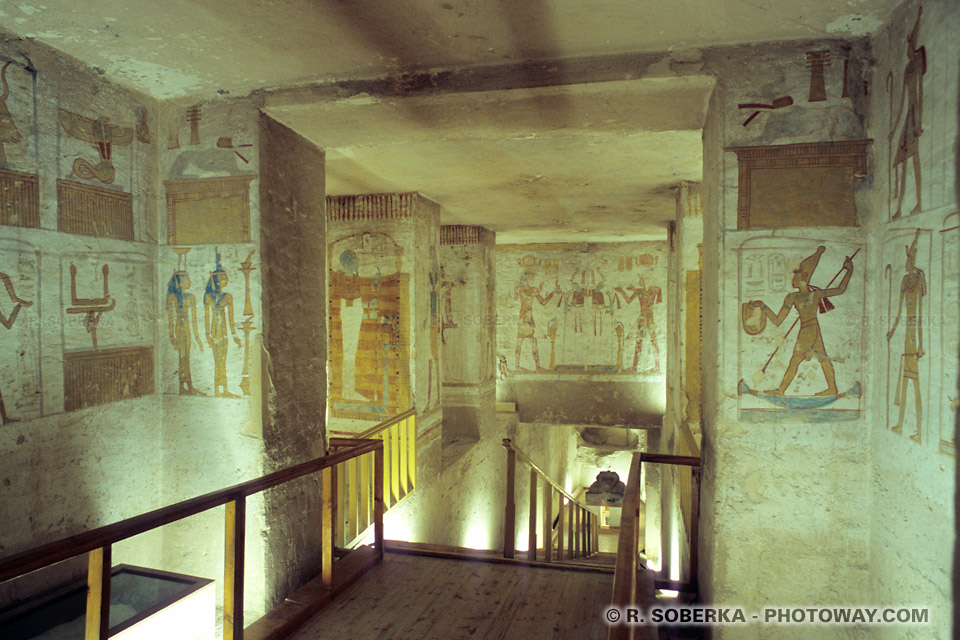 tomb of Pharaoh Seti II in Valley of the Kings