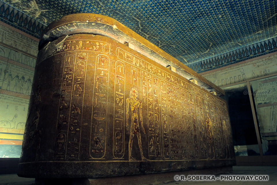 sarcophagus of Pharaoh Thutmose III