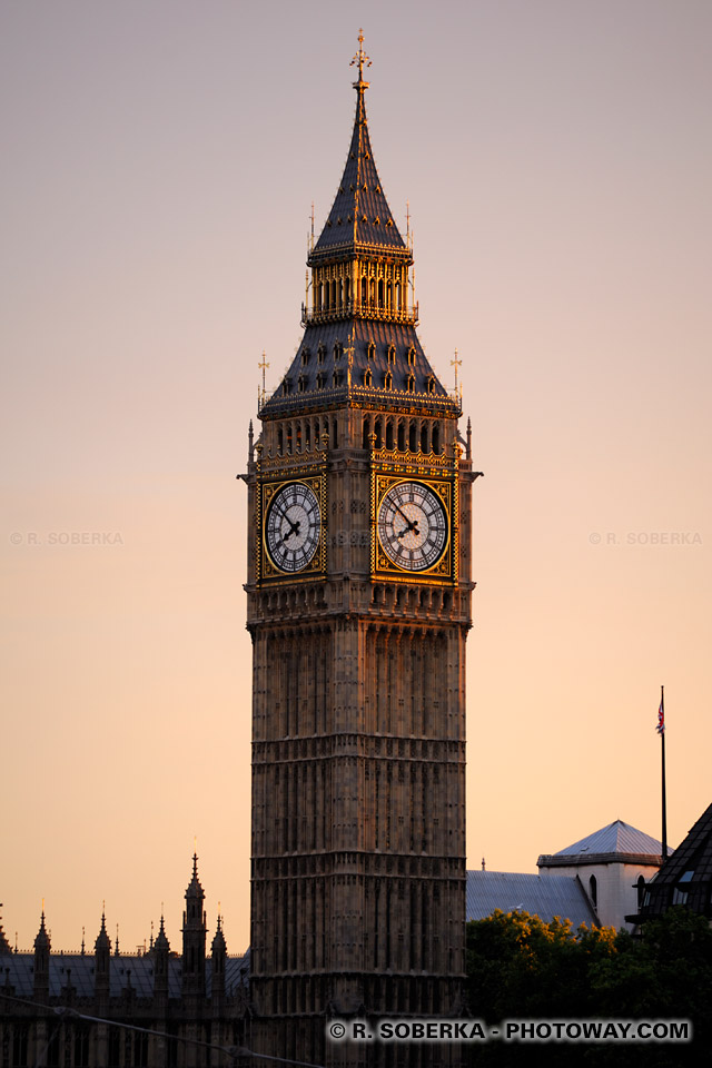 Big Ben at twilight - London