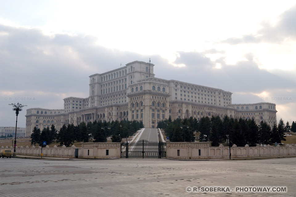 Photos of Nicolae Ceausescu's palace after death