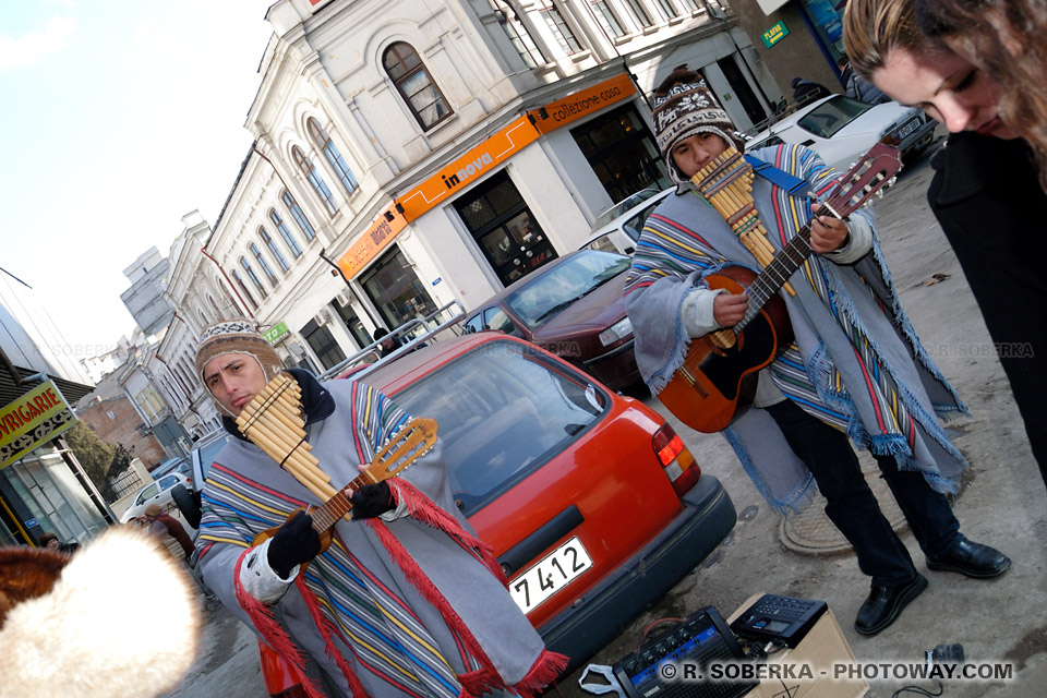 Peruvian Flute Players