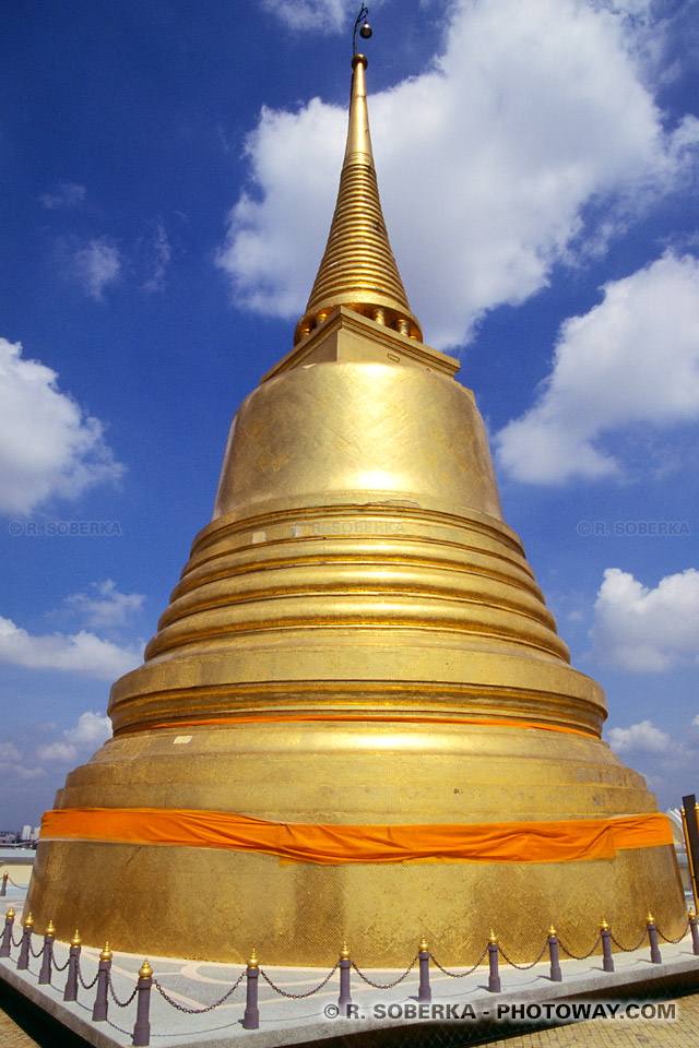 image Photos of the Temple of the Golden Mount - Photos in Bangkok, Thailand