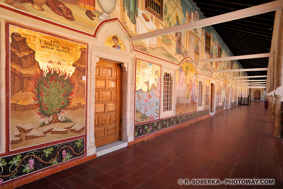 Arcades du monastère de Kykkos