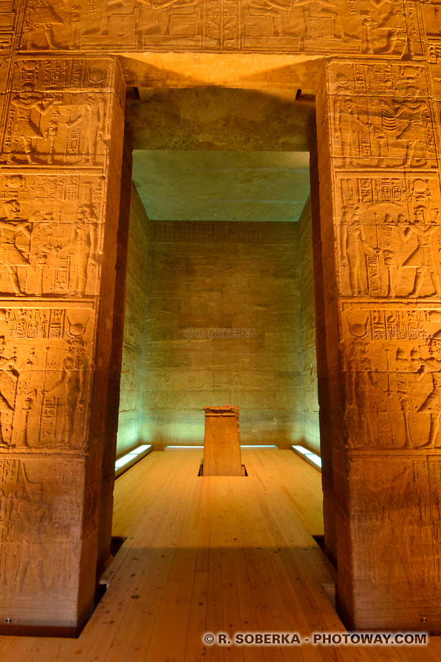 Sanctuaire du temple de Philae