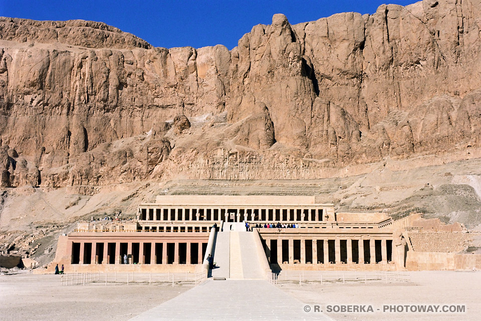 Temple funéraire de la reine Hatchepsout